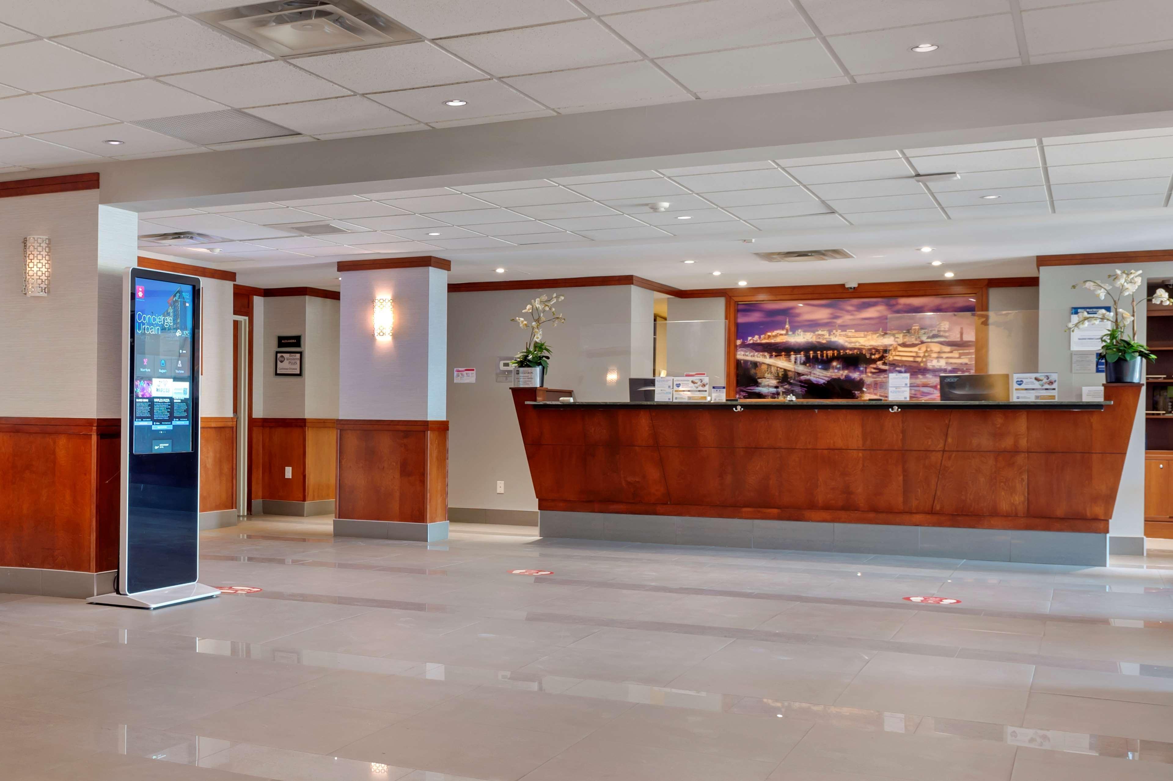 Hotel Western Gatineau-ottawa Downtown 4*